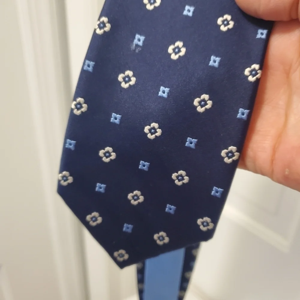 Tommy Hilfiger Navy 100% Silk Tie, Geometric Print, Business Casual, Preppy